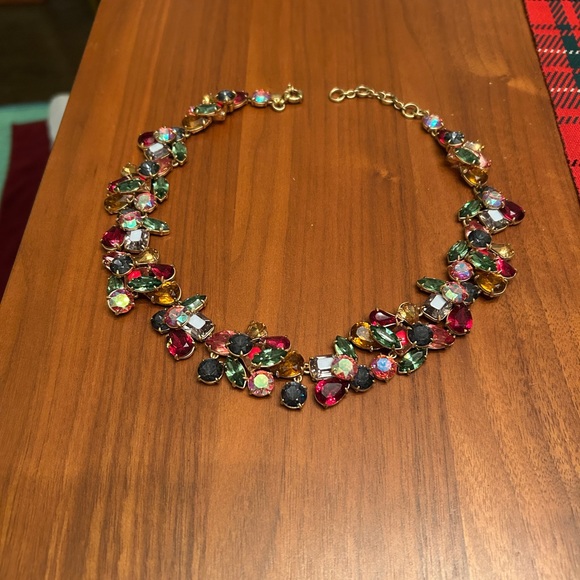 J Crew crystal jewel cluster necklace multi color 7” diameter - Picture 7 of 7